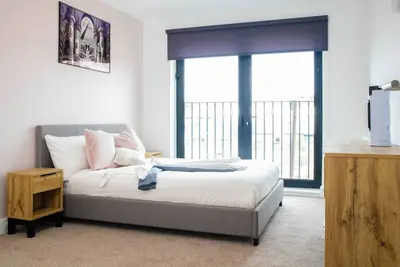 Image de Oriel Blue | Central | 2Bed