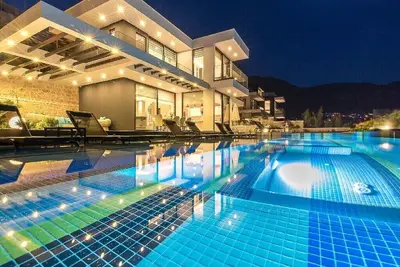 Image de Kalkan Da DENİZ Manzarali ÖZEL Havuzlu LÜKS VİLLA