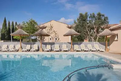 Image de Maisonnette Confortable | Terrace Privée + Parking