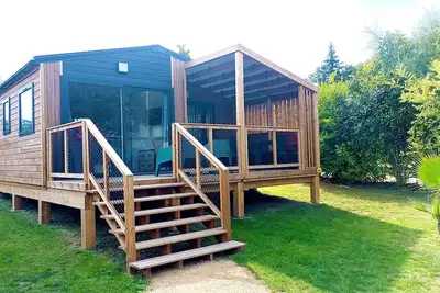 Image de Chalet Balia (35m2 - 3ch - 6pers) au Glamping Terre & Mer