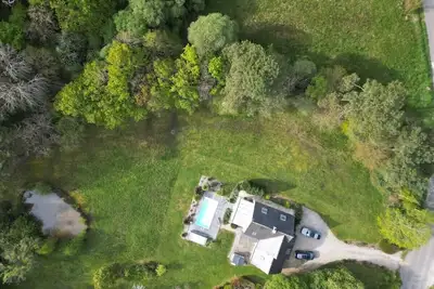 Image de Villa avec piscine chauffée - En pleine nature