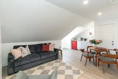 Image de Studio Apartment Downtown Barrie