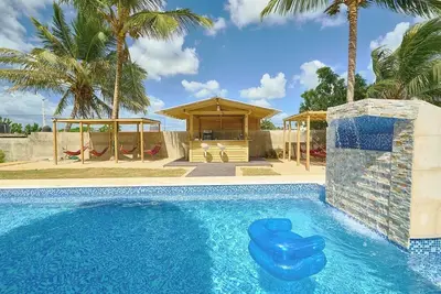 Image de The Patio Hotel #8 15 minutes from Macao Beach