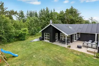 Image de \"Varpu\" - 1. 5km from the sea by Interhome