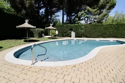 Image de Appartement avec piscine et parking à 1km plage