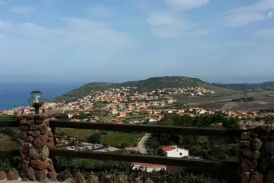 Image de La Rocca avec vue panoramique
