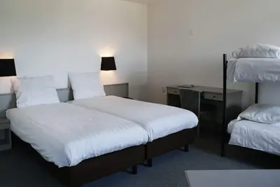 Image de Enjoy a Peaceful Stay in a Classic Room with Indoor Pool Near Strand Breskens