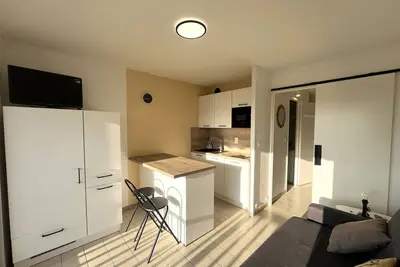 Image de Studio Cabine Accès Plage - Résidence Sécurisée avec Piscine