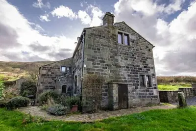 Image de Charming 3-bedroom cottage in lovely Todmorden with WiFi