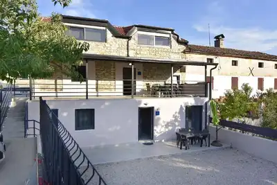 Image de Appartement de vacances Buje pour 1 - 5 personnes avec 3 chambres Ă coucher - Appartement de vacance