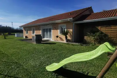 Maison familiale avec piscine