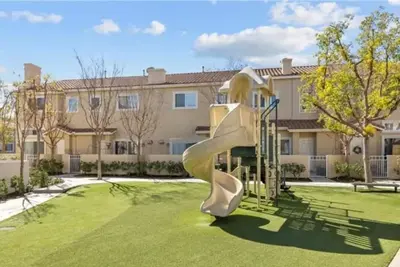 Image de All Included & All Furnished 2 bed 2 bath Condo Ready to Move in!