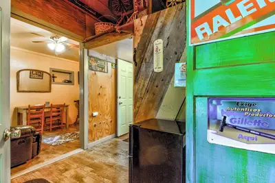 Image de Fort Apache Cabin at Panther Creek