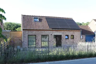 Image de L' Avventura is within walking distance of Bellewaerde amusement park and near Ypres