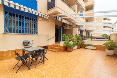 Image de Global Properties: Ground floor apartment in Canet d'en Berenguer