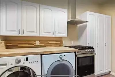 Image de Poppy’s Place:  Charming 2-bedroom apartment with WiFi, Ac in delightful Austin