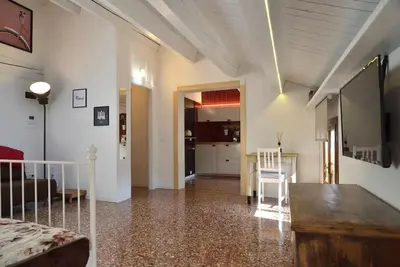 Image de La Spiga: Historic studio apartment in Noale (Parking and Lift | Base for Ve/Pd/Tv)
