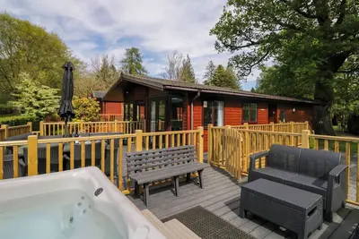 Image de Lily Tarn, pet friendly, with hot tub in Troutbeck Bridge