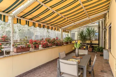 Image de Holy Cross with terrace