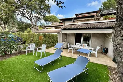 Image de Appartement avec jardin - Cavalière