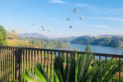 Image de Water Mirror Farm