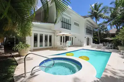 Image de Enjoy an exclusive stay in this elegant villa in Casa de Campo.