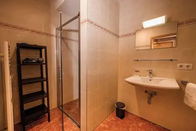 Image de Chalet zur Rose 3-room apartment \"Alpenrose\" 2-8 persons (90m2)