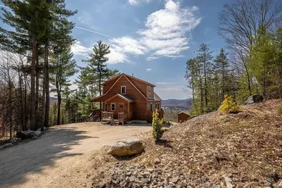 Image de BryantPond Cabin-BNew Firepit! HotTub|Dog Friendly