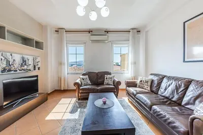 Image de Authentic Apartment in the Center of Shkodra