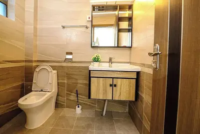 3-bedroom apartment in phenomenal Nairobi with fitness room, WiFi