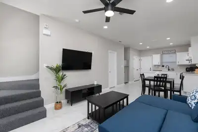 Image de Hummingbird Haven 10 with 2 Bed 2. 5Bath and Patio