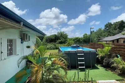 Image de Maison de vacances pour la famille, piscine, wifi, barbecue, parking, jeux