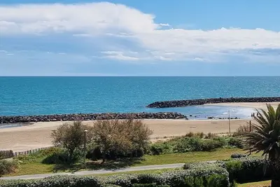 Image de Appt pour 4 pers vue mer en bord de plage