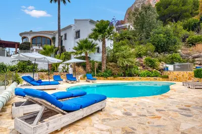 Image de Villa 'Caroix' avec vue sur la mer, Wi-Fi et climatisation