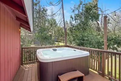 Image de New! Arcade Games, Hot Tub, Fire Pit, Bbq, 3:2