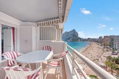 Image de Appartement 'Vistas Al Mar B' avec vue sur la mer, Wi-Fi et climatisation