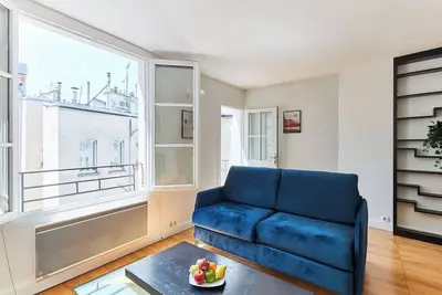 Image de BnBNook - Chic 1br with Balcony - Latin Quarter