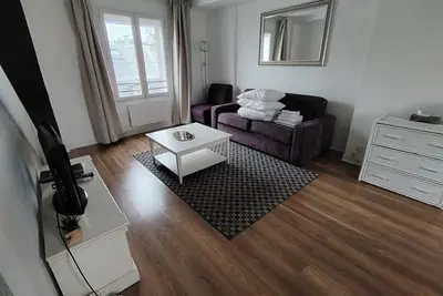 Image de BnBNook - Bright 1br - Explore Le Marais and Top Landmarks