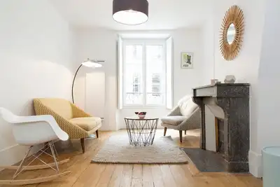 Image de BnBNook - Cozy 1br by Louvre, Opera, and Le Marais