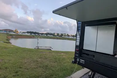 Image de Affordable family vacay. Pet friendly, cozy Rv 30 minutes to beach