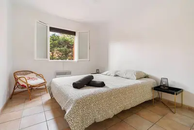 Image de Villa - Piscine -  Clim - Proches plages - Four à Pizza - Barbecue