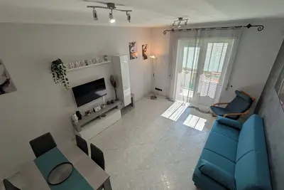 Image de At Eria's House - 100 m Metro A Subaugusta