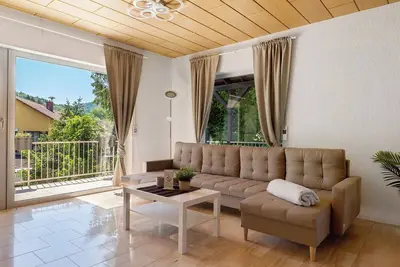 Image de Appartement \"Conte\" avec vue sur les montagnes, terrasse privée et Wi-Fi
