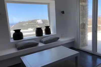 Image de Villa Castro - Houlakia Mykonos - 4 Bedrooms - Private Pool & Jacuzzi