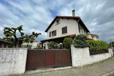 Image de Jolie maison modulable de 4 Ă 6 lits avec jardinet