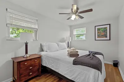 Image de Spacious 4br Home-Big Yard, Huge Driveway