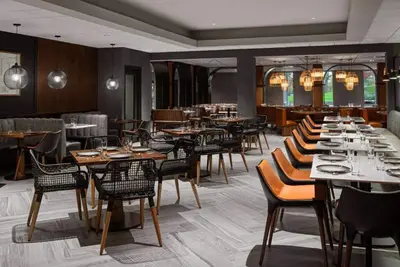 Image de Near Valley Forge | Shuttle. Restaurant. Gym.