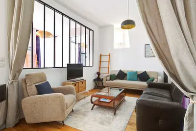 Image de Cozy Elegance in the Marais