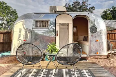 Little Wanderer: Lux Glamping