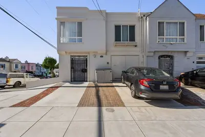 Image de Sunset Haven: Corner House with lots of Light